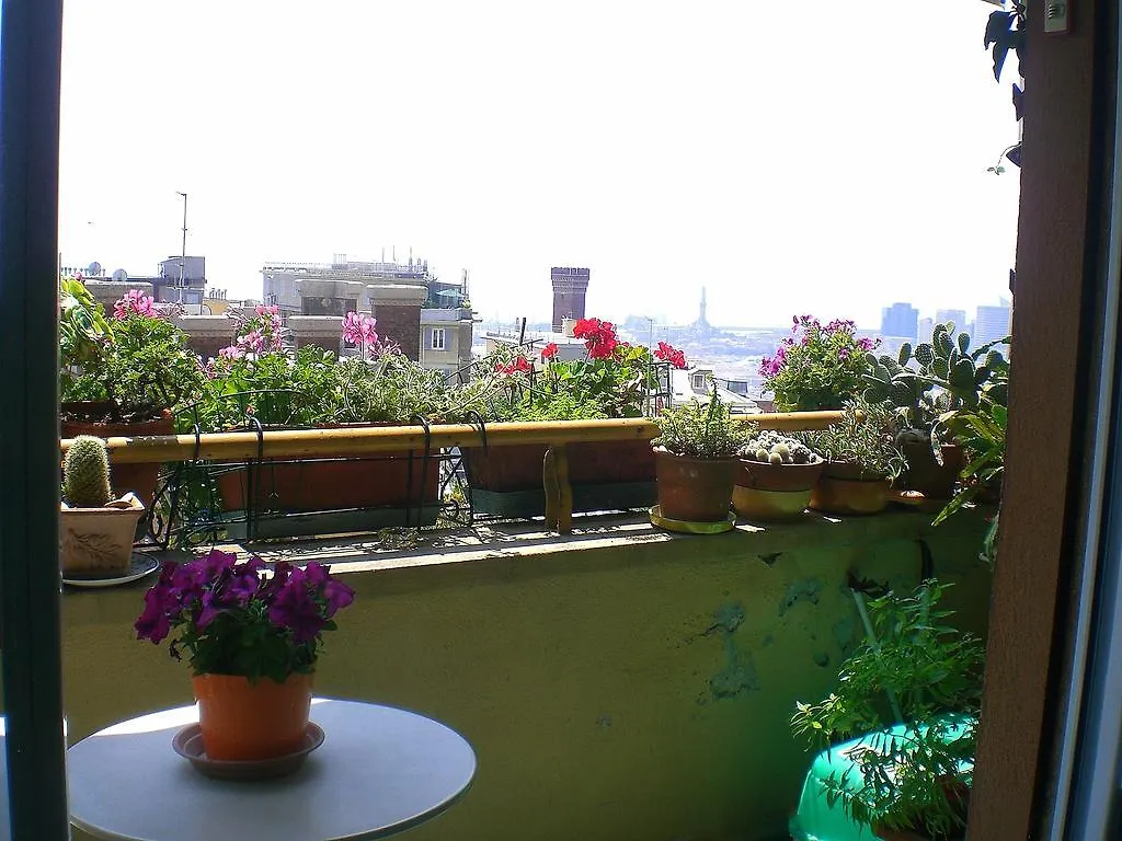 Bed & Breakfast B&B Maya & Leo Genoa