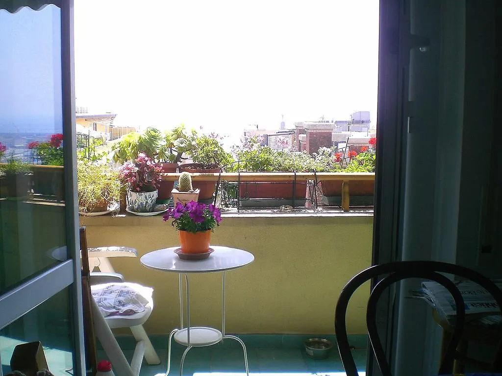 B&B Maya & Leo Genoa 0*,